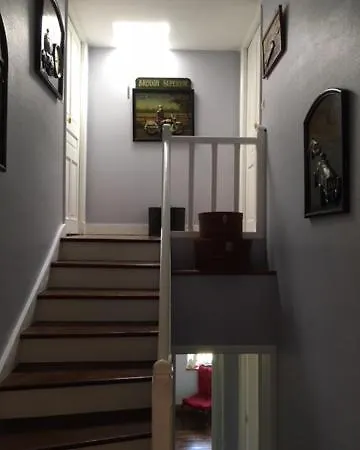 Villa Ancienne Gare Du Val Des Bois