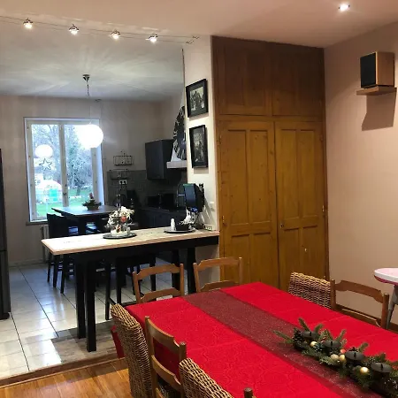 Ancienne Gare Du Val Des Bois *