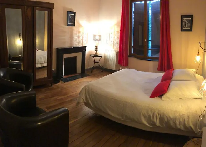 Ancienne Gare Du Val Des Bois Warmeriville