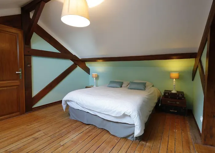 Ancienne Gare Du Val Des Bois Villa